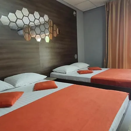Hotel Nariman Platinum Hotel 3*